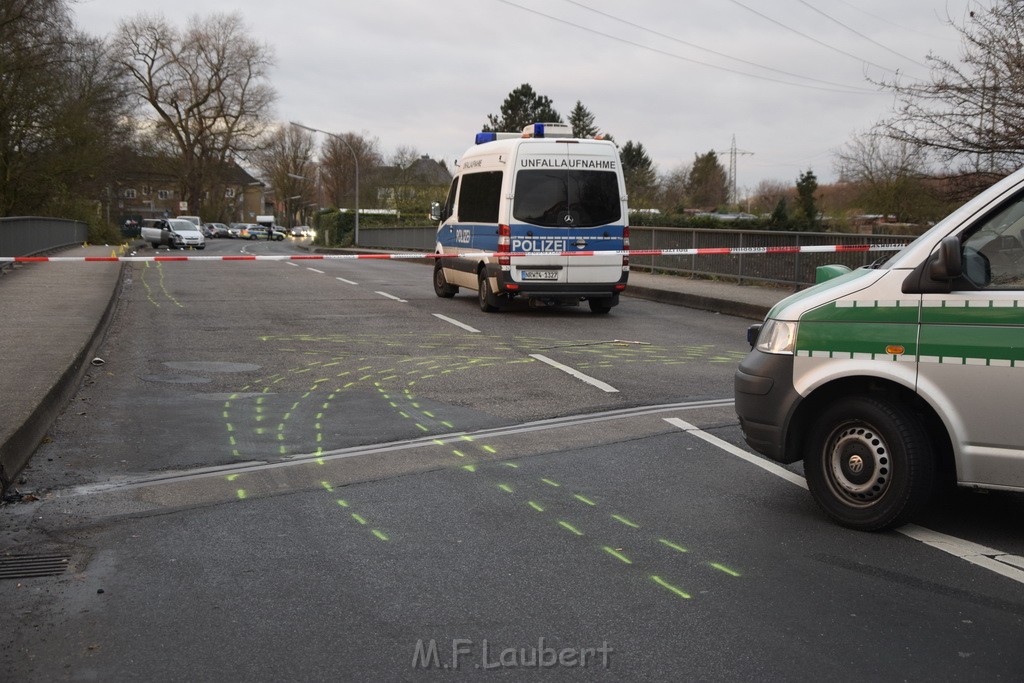 VU Schlaegerei Schiesserei Koeln Porz Gremberghoven Ratherstr P59.JPG - Miklos Laubert